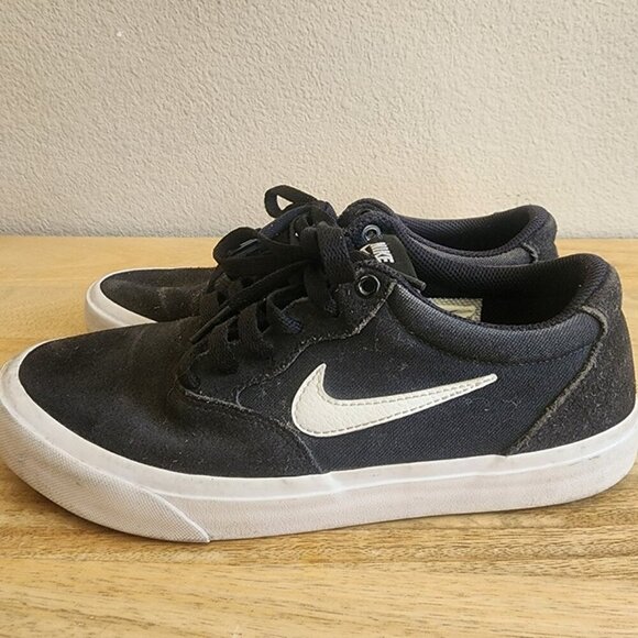 Nike SB Chron Shoes Mens Size 6.5 Black White Skateboarding Sneakers CD6278-002 main image 7